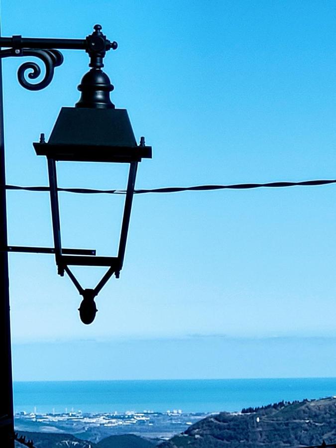 Locazione Turistica Arcobaleno "Appartamento Superior" Roccavivara Bagian luar foto