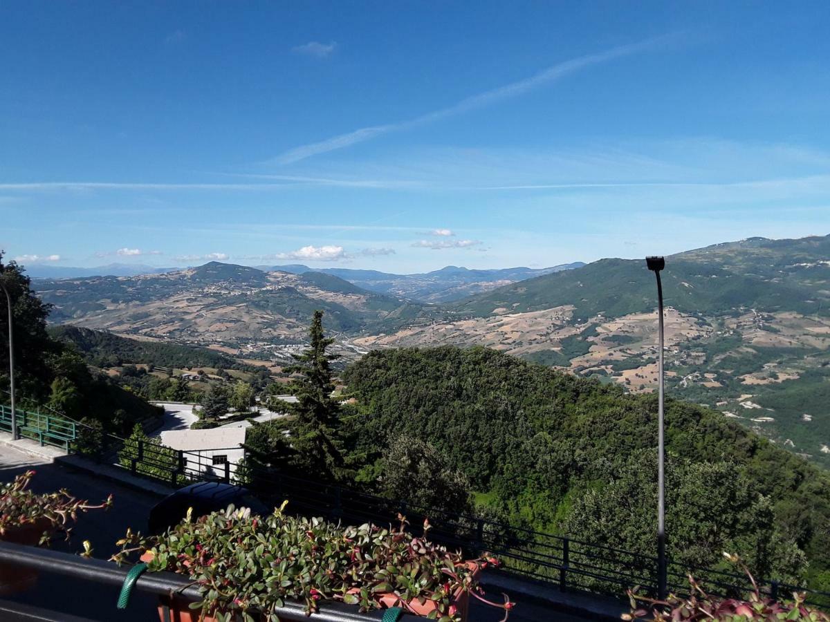 Locazione Turistica Arcobaleno "Appartamento Superior" Roccavivara Bagian luar foto